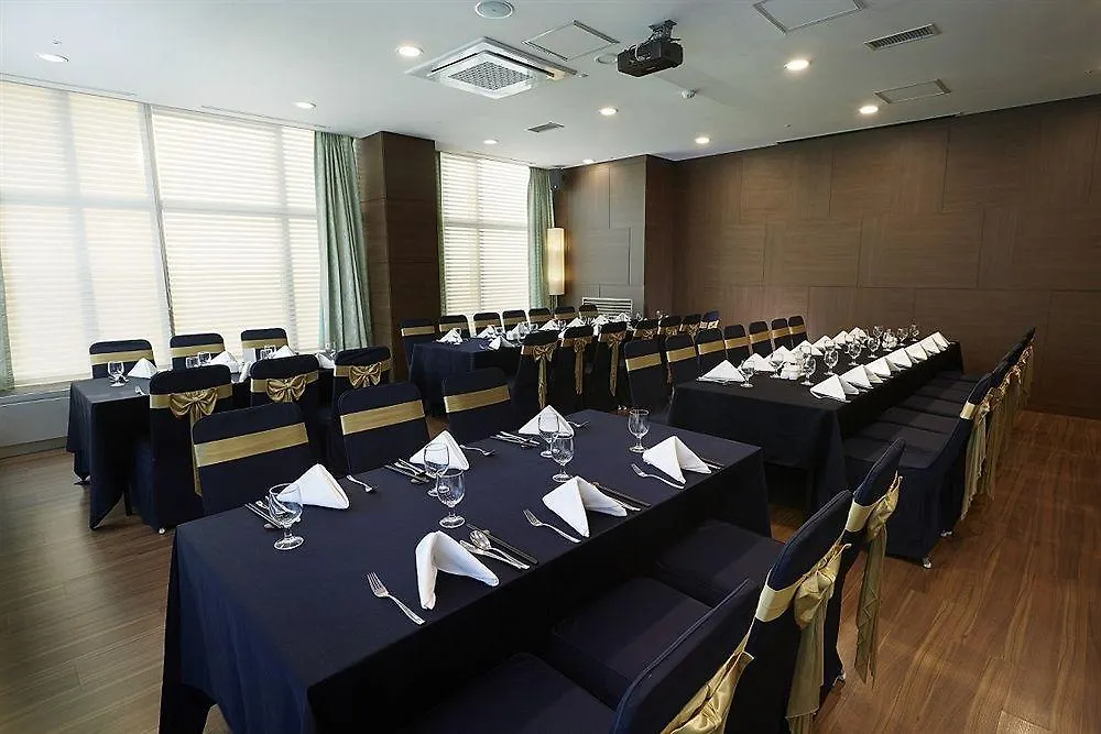 ****  Orakai Songdo Park Hotel Incheon South Korea