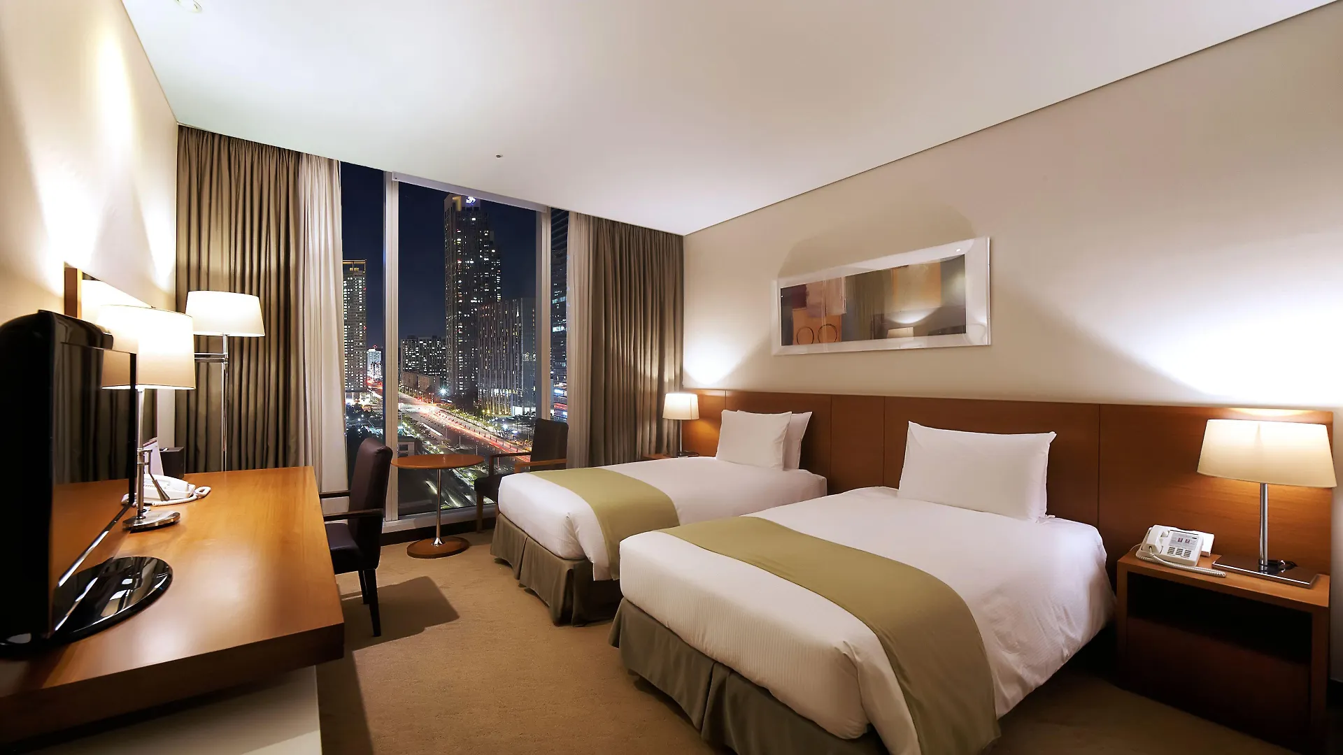 Orakai Songdo Park Hotel, BW Premier Collection Incheon 4*,