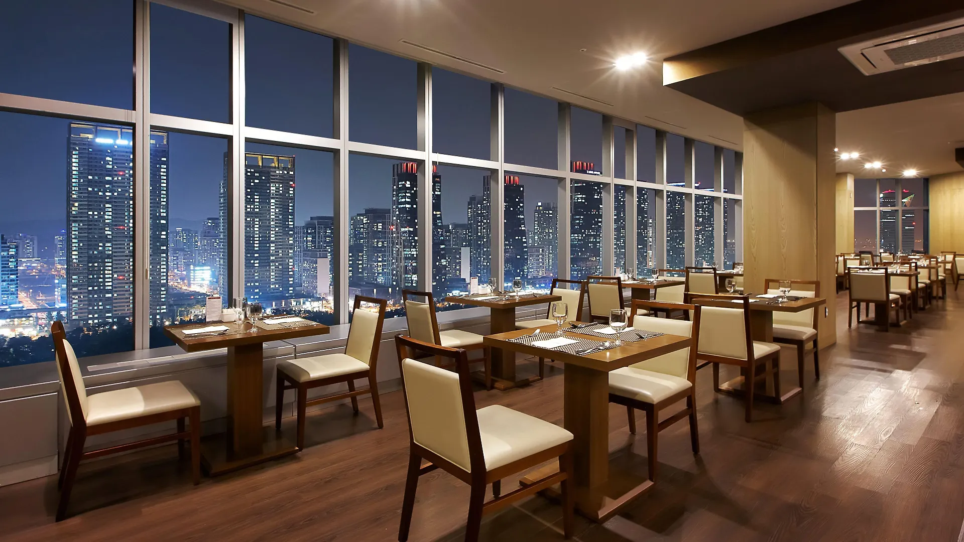 Orakai Songdo Park Hotel, BW Premier Collection Incheon South Korea