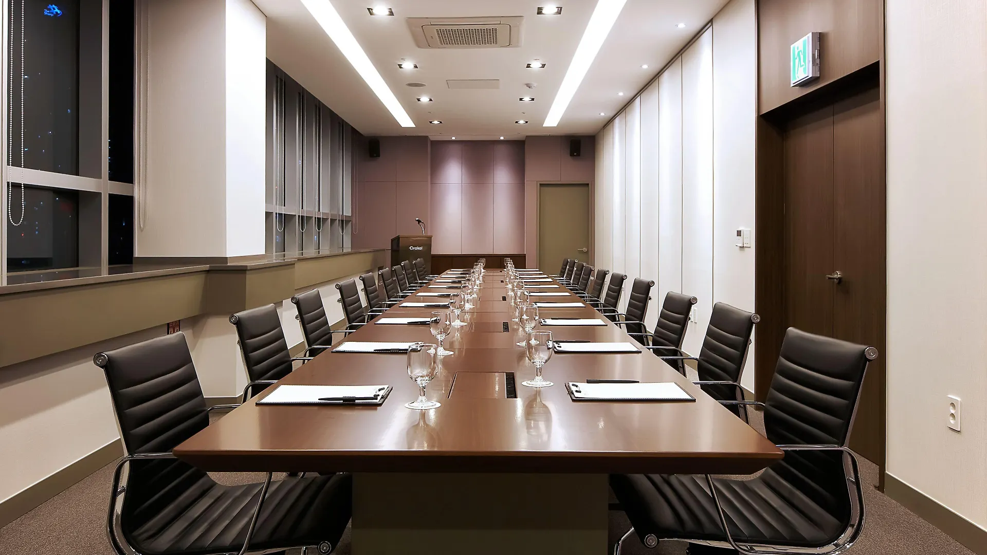 Orakai Songdo Park Hotel, BW Premier Collection Incheon 4*,
