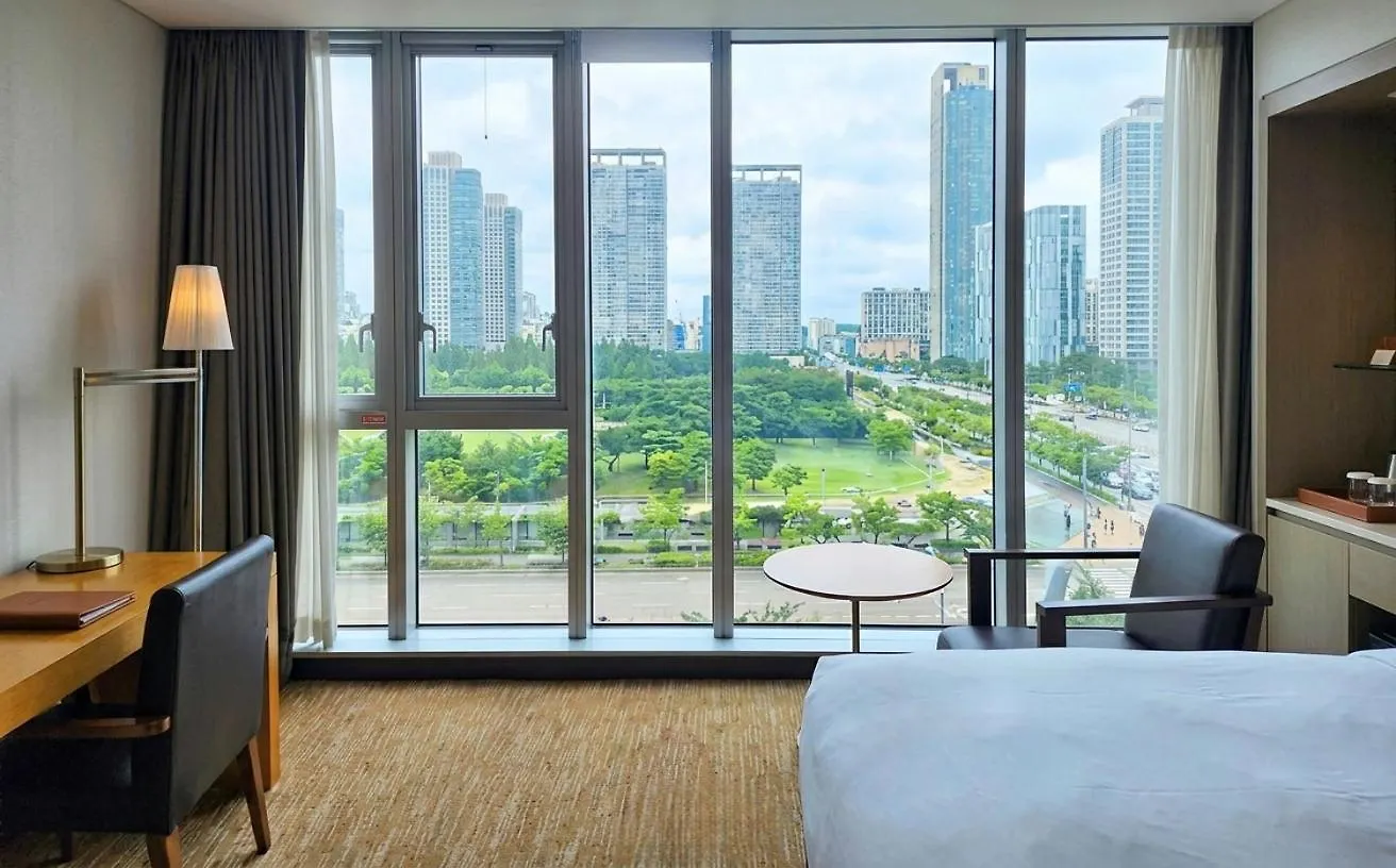 **** Hotel Orakai Songdo Park Hotel, BW Premier Collection Incheon South Korea