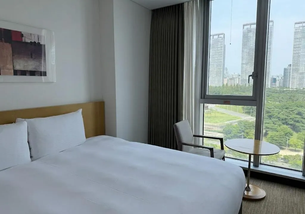 **** Hotel Orakai Songdo Park Hotel, BW Premier Collection Incheon South Korea