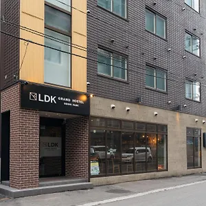 호스텔 Grand Ldk Odori Park