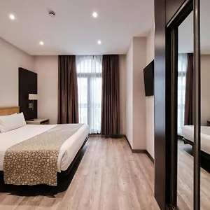 호텔 카탈로니아 아라곤