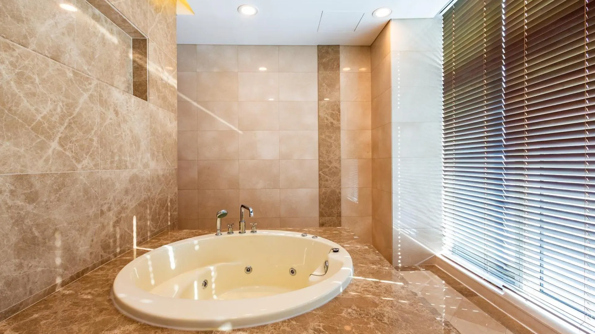 Orakai Songdo Park Hotel Incheon
