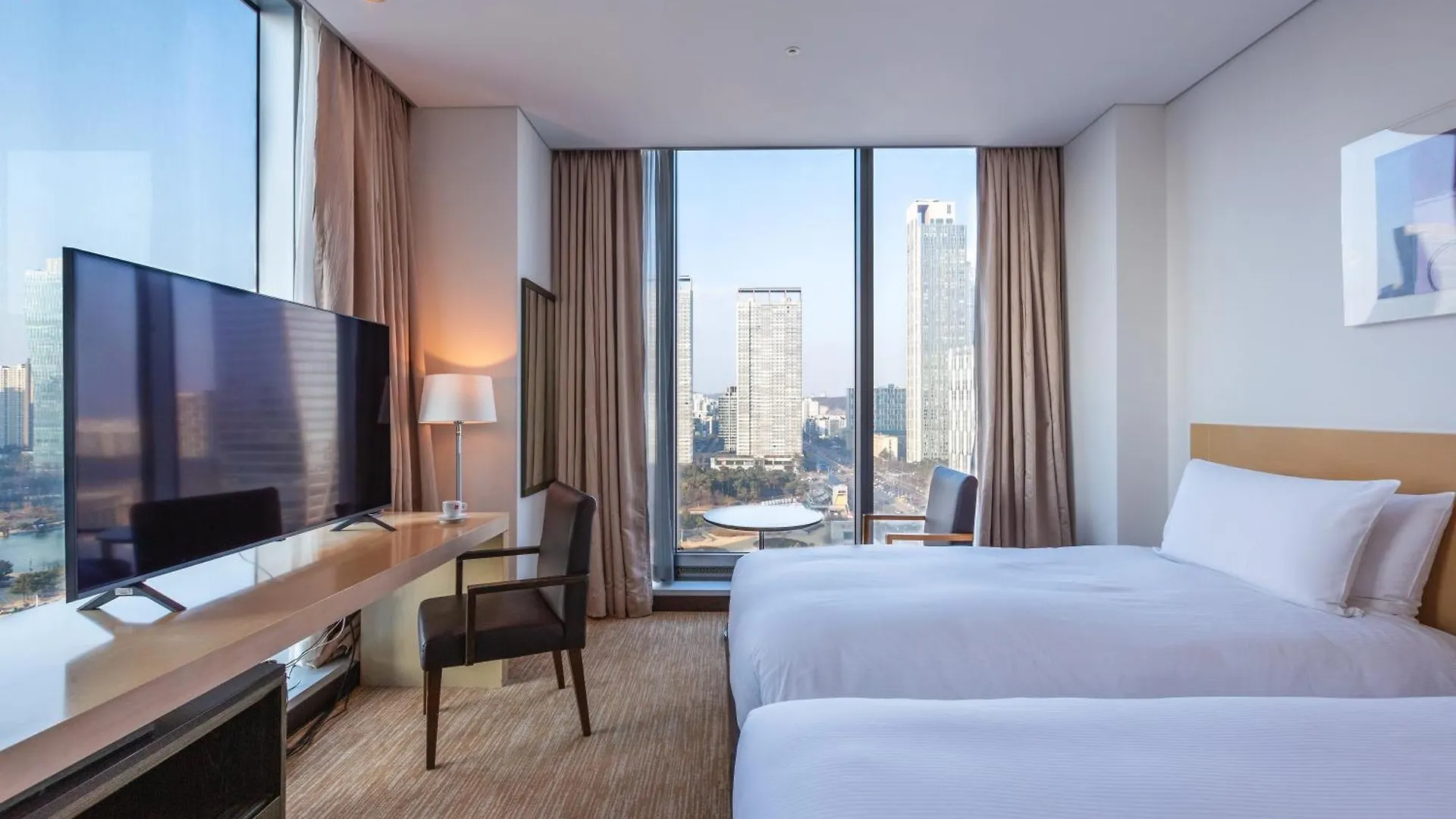 Orakai Songdo Park Hotel, BW Premier Collection Incheon 4*,